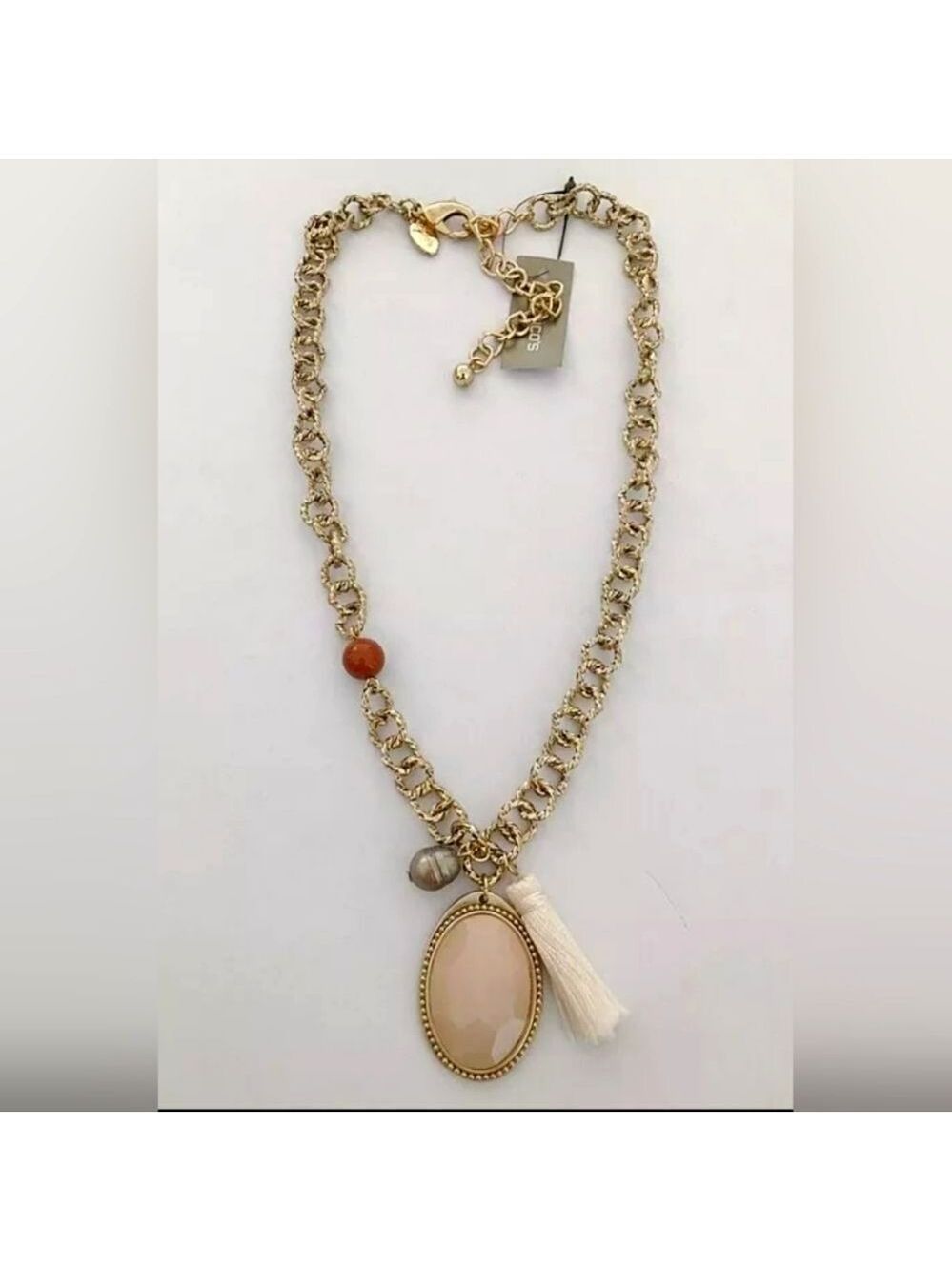 CHICO'S GOLD TONE RESIN/PEARL/TASSELS 18"-22" NECKLACE NWT